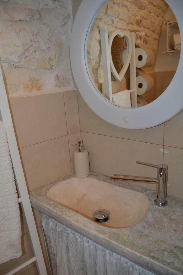 Due Cuori e una Casetta Locorotondo Esterno foto
